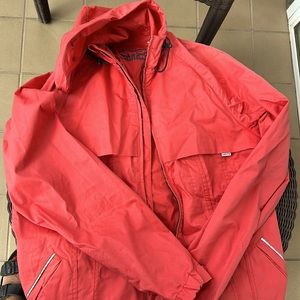 Levi’s Coral Reflective detail Cycling Jacket with back pocket